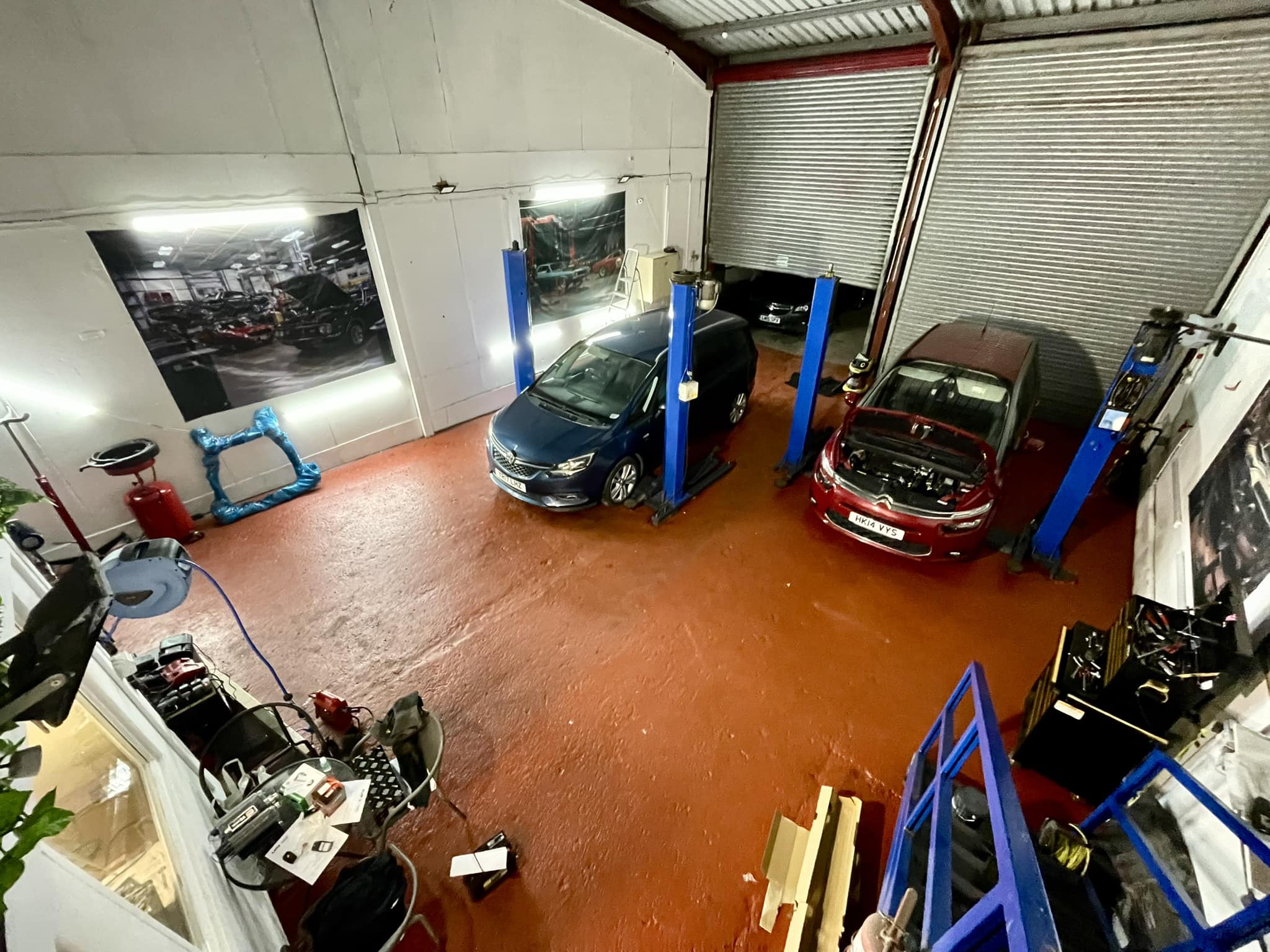 JSA Car Garage exterior Brun Grove